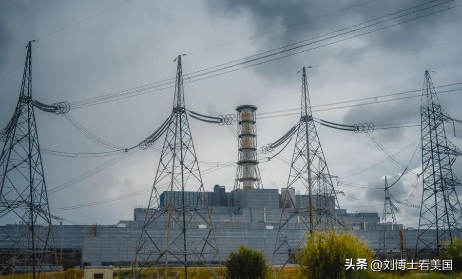 塔与最新事件，历史与当代的交织关注